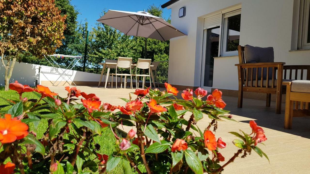 PortoHouse Portomarín Exterior foto